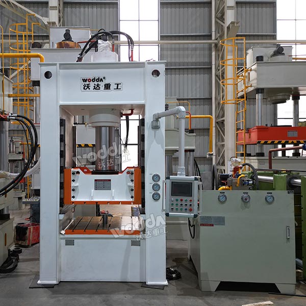 315噸框架式液壓機(jī)：穩(wěn)定高效，助力企業(yè)降本增效