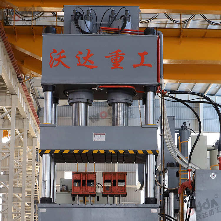 1000液壓機(jī)（立柱、油缸）